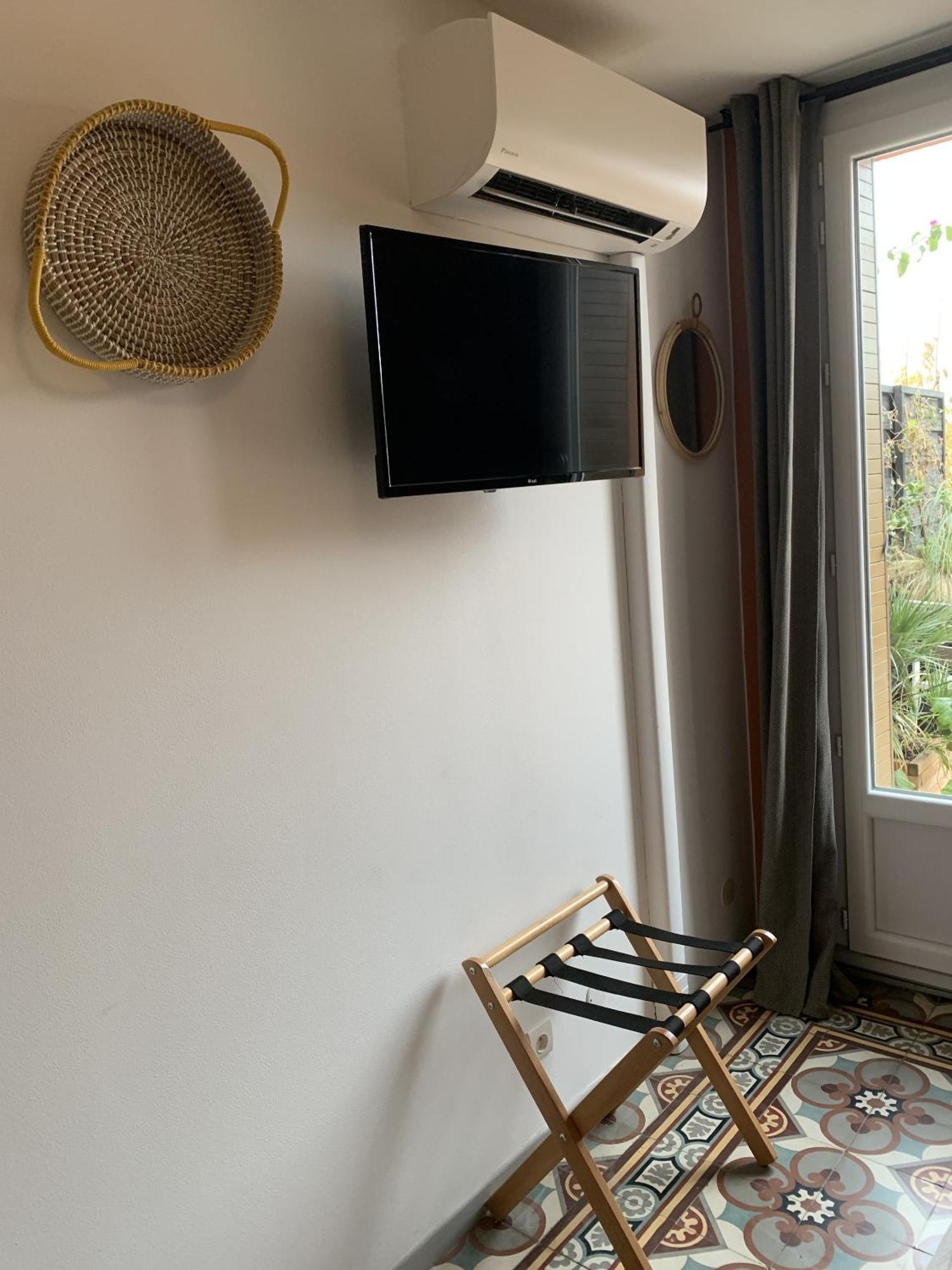 Chambre D'Hotes Lo Componairo Pouzols Room photo